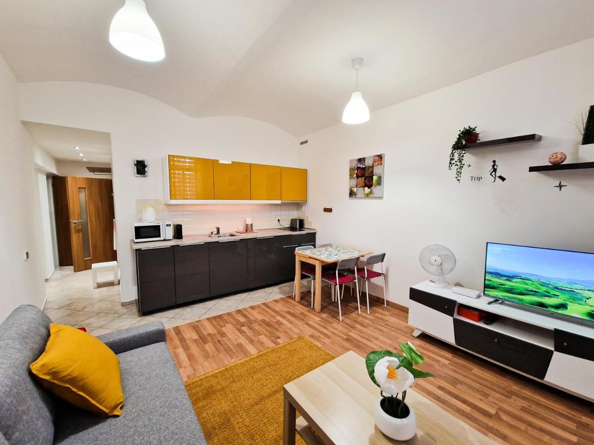 Ground Floor Apartment Prag Eksteriør billede